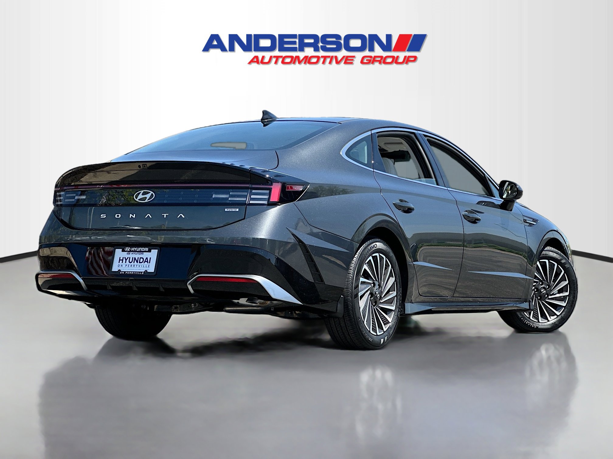 New 2025 Hyundai Sonata SEL image 2