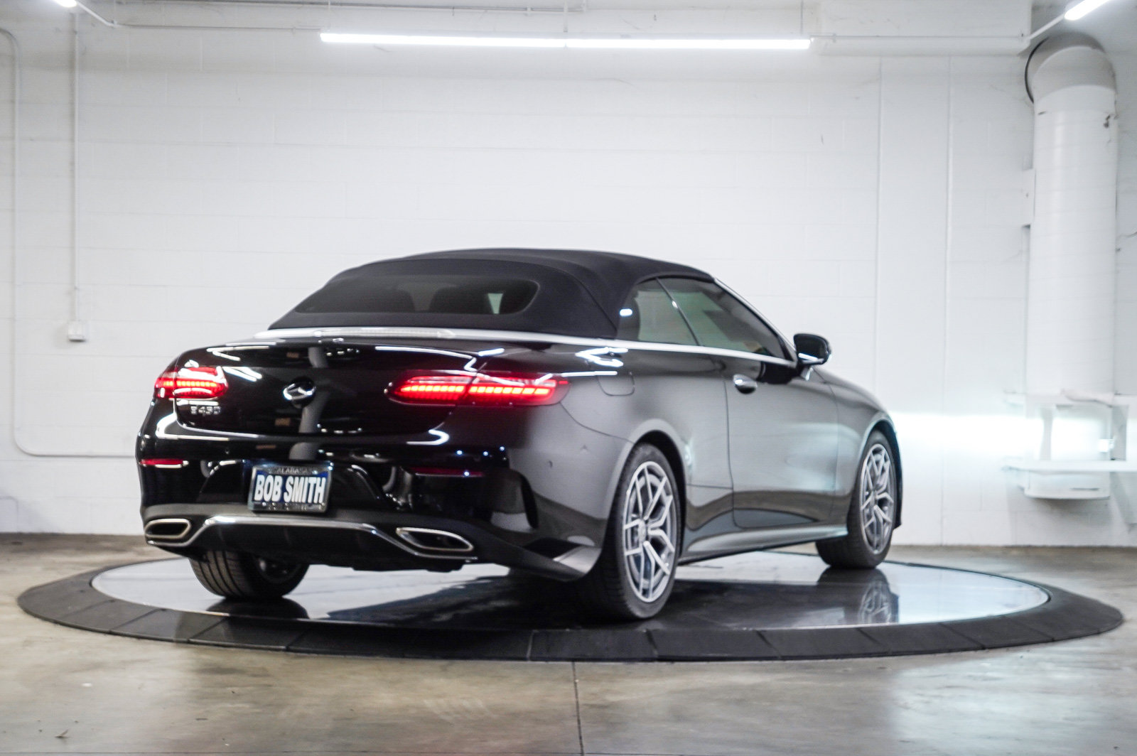 Used 2021 Mercedes-Benz E 450 Cabriolet image 7