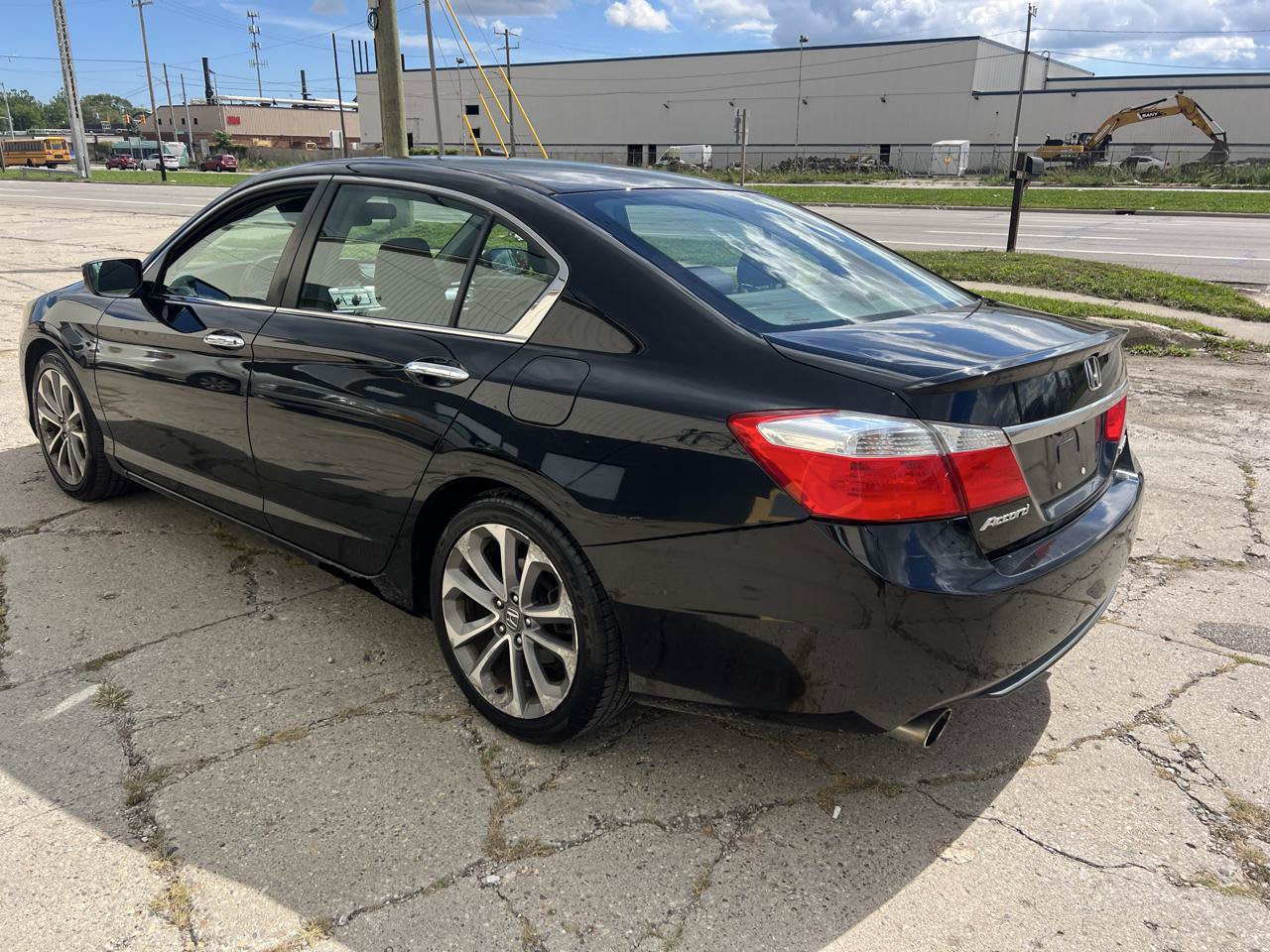Used 2014 Honda Accord Sport image 8