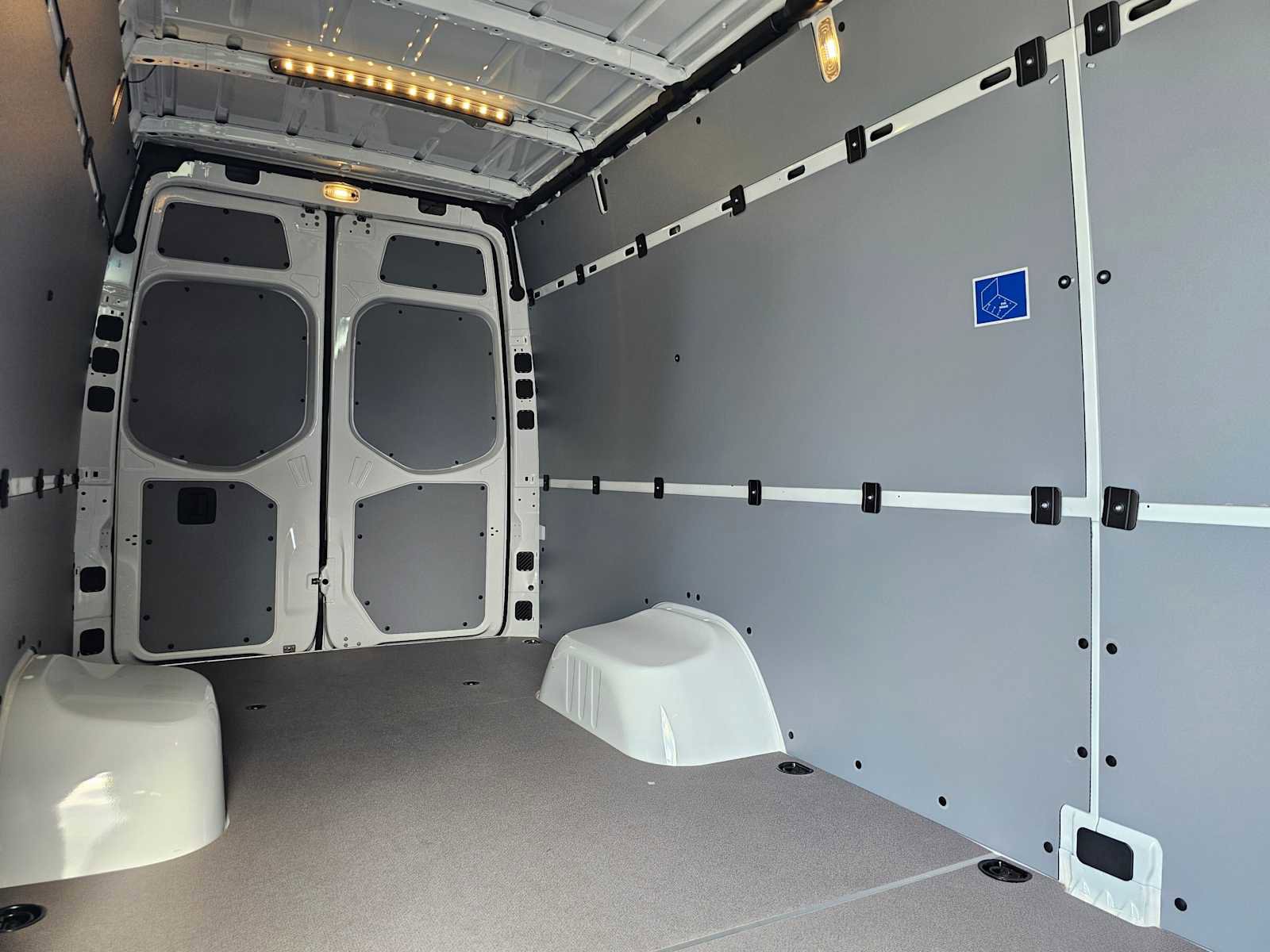 Used 2024 Mercedes-Benz Sprinter 3500 image 14