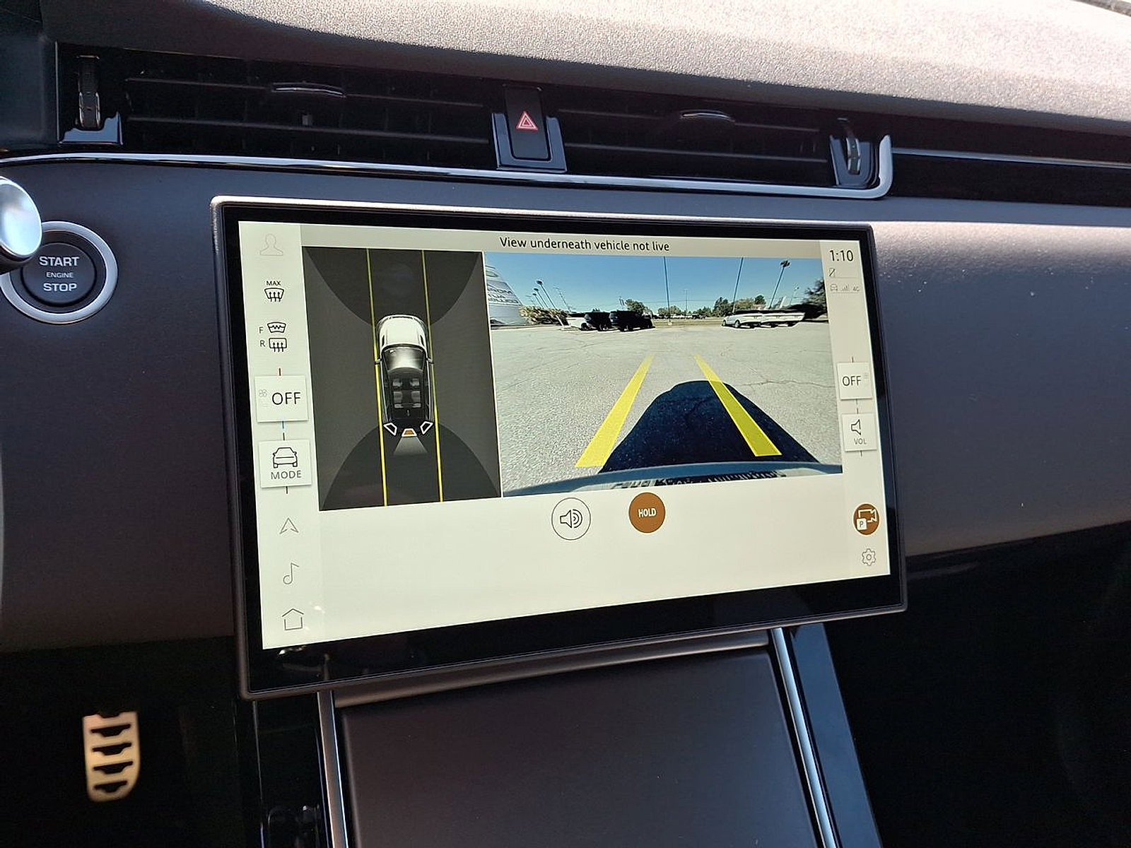 Certified 2025 Land Rover Range Rover Evoque Dynamic SE image 23