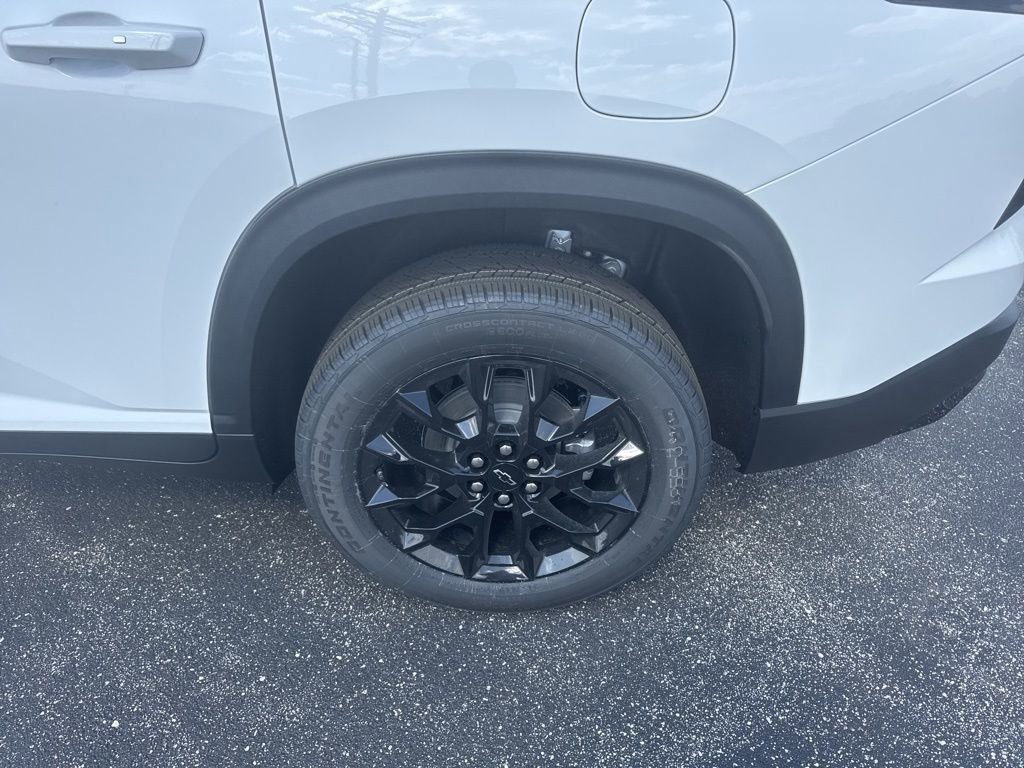 New 2026 Chevrolet Traverse LT FWD image 9