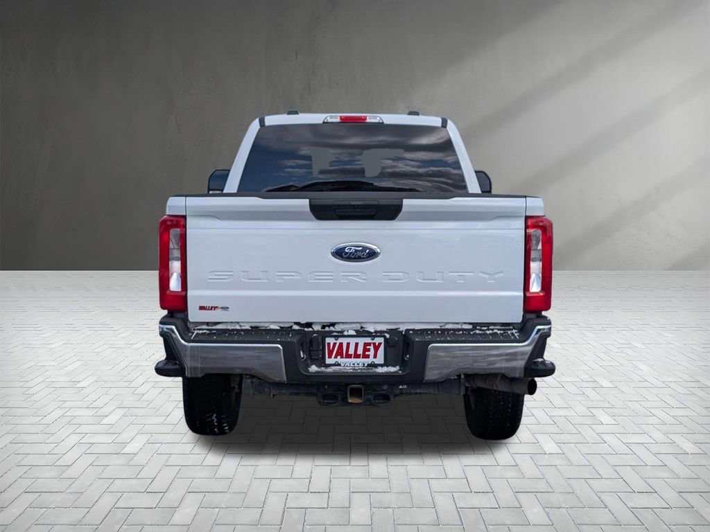 Certified 2025 Ford F350 XLT image 7