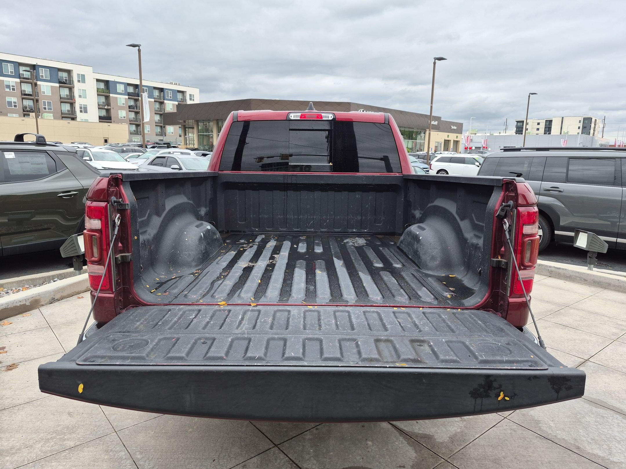 Used 2020 RAM 1500 Laramie AWD/4WD image 28
