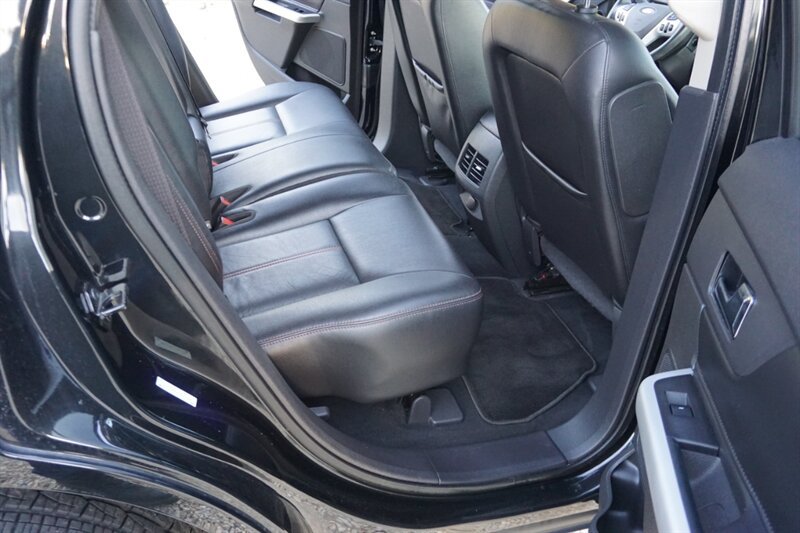 Used 2012 Ford Edge Limited w/ Driver Entry Pkg FWD image 28