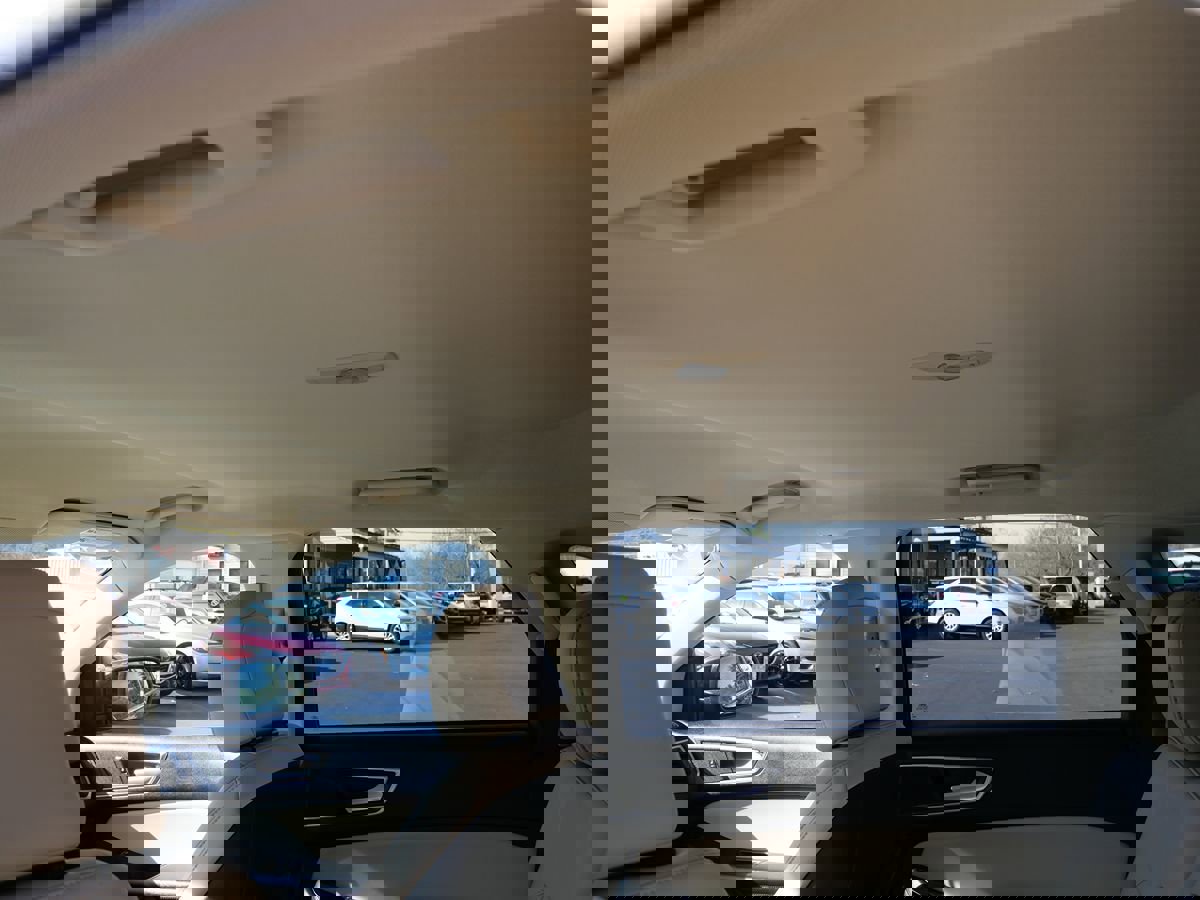 Used 2021 Ford Edge SEL w/ Cargo Accessory Package image 23