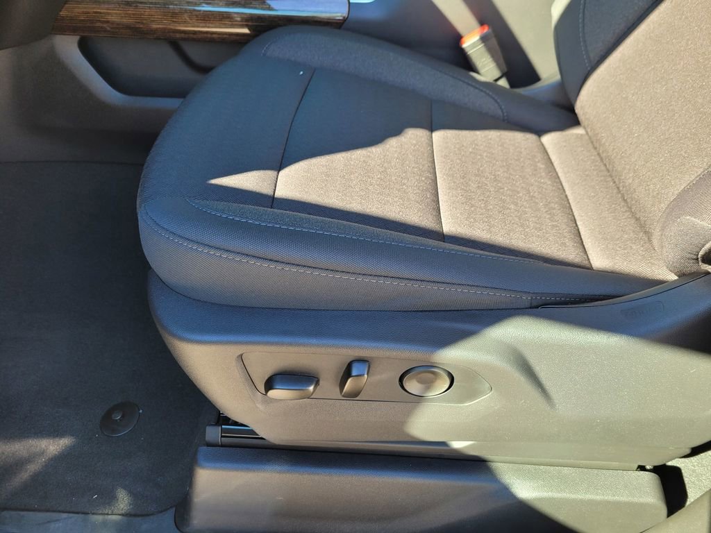 New 2026 GMC Sierra 1500 Elevation image 13