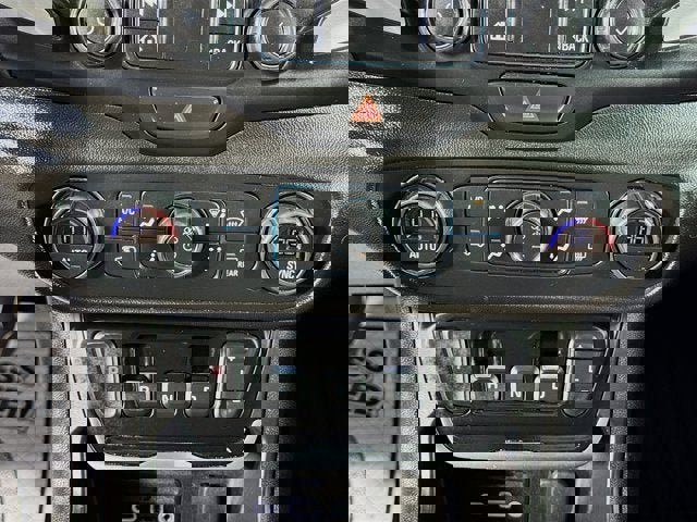 Used 2020 GMC Terrain SLT w/ Preferred Package image 13