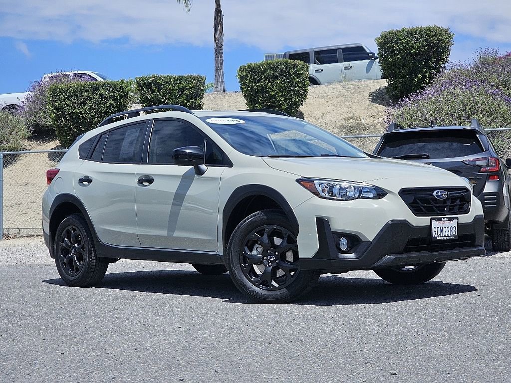 Certified 2023 Subaru Crosstrek 2.0i Premium w/ Popular Package #3 AWD/4WD image 4