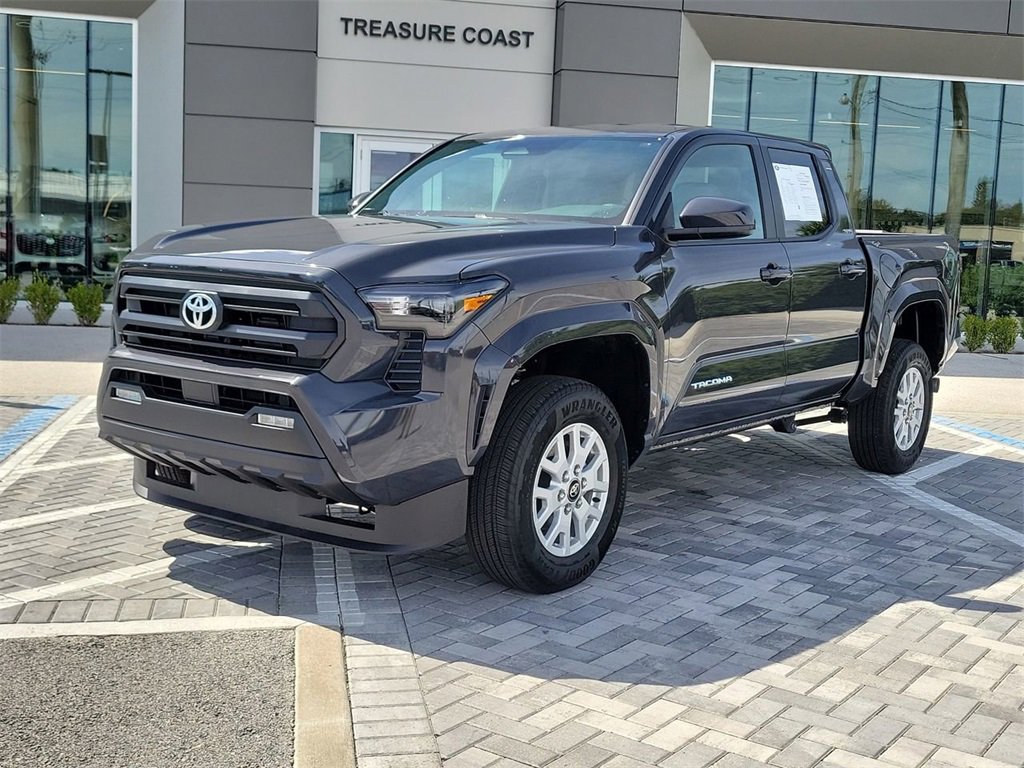 Used 2025 Toyota Tacoma SR5