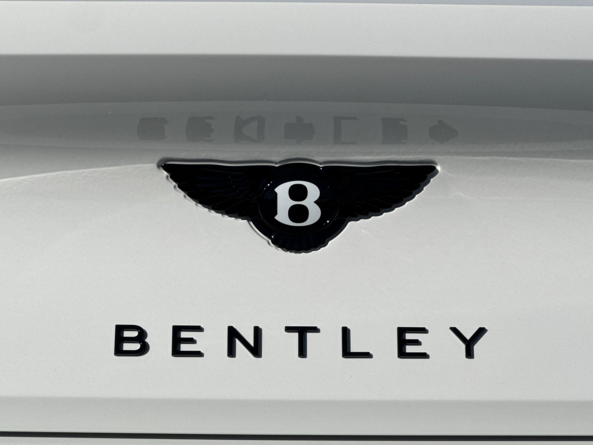New 2025 Bentley Continental GTC image 31