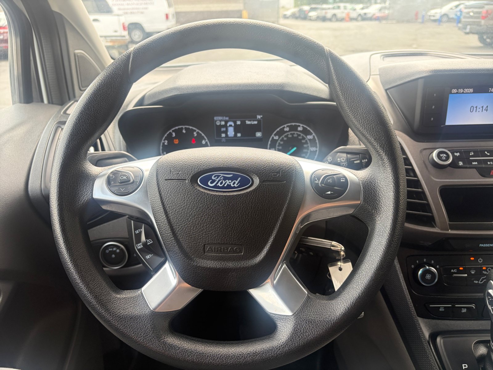Used 2023 Ford Transit Connect XL FWD image 12