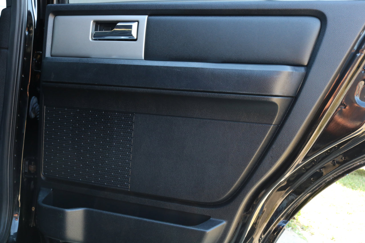 Used 2017 Ford Expedition XLT w/ Equipment Group 202A image 42