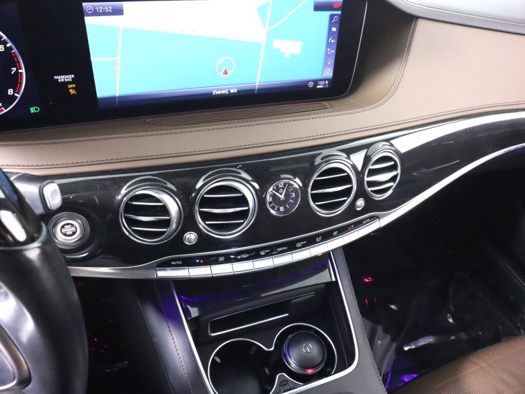 Used 2018 Mercedes-Benz S 560 4MATIC Sedan image 16