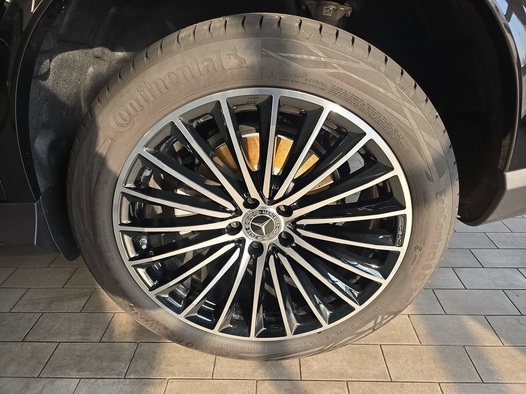 Certified 2026 Mercedes-Benz GLC 300 image 37