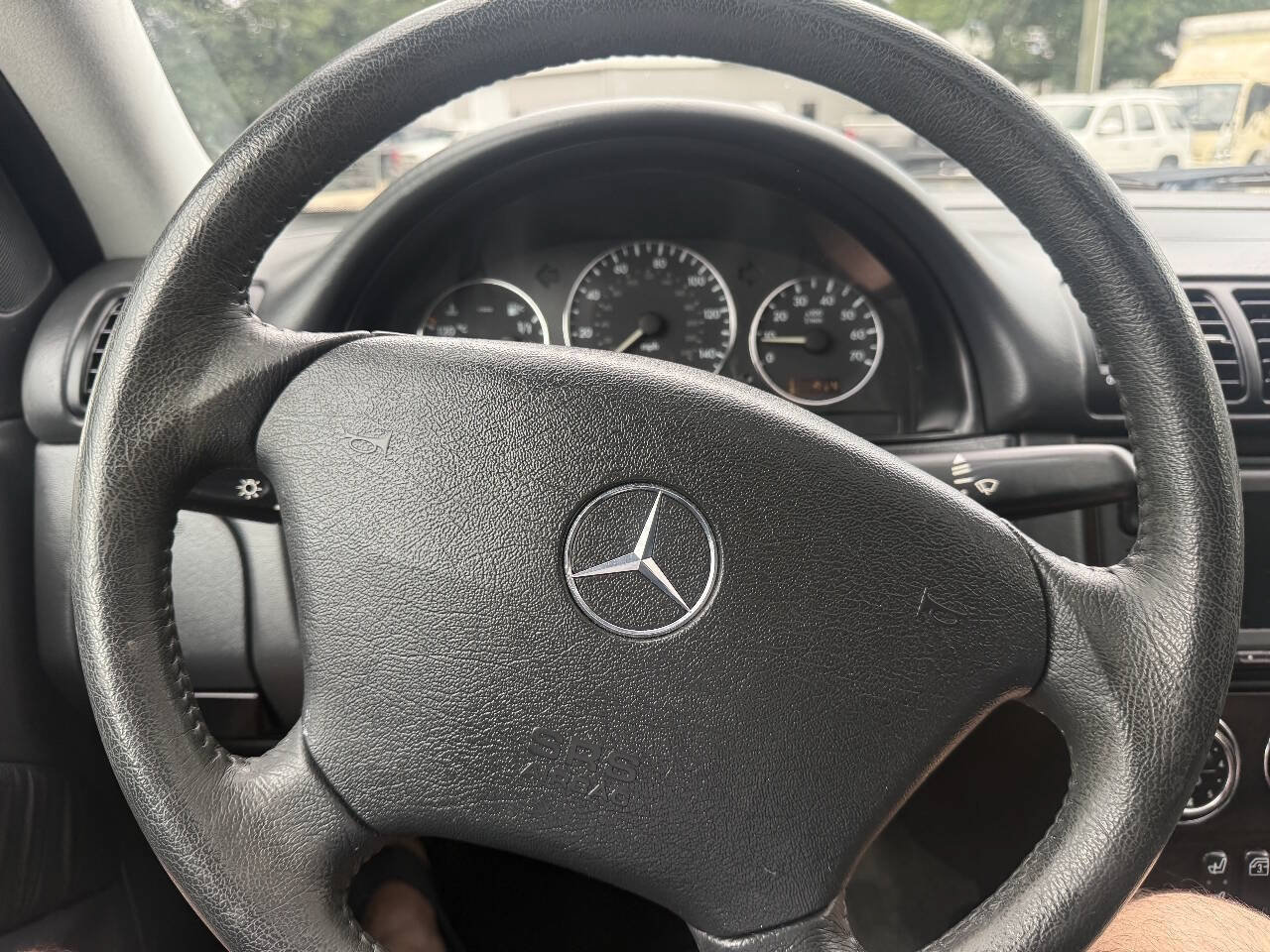 Used 2005 Mercedes-Benz ML 350 4MATIC image 22