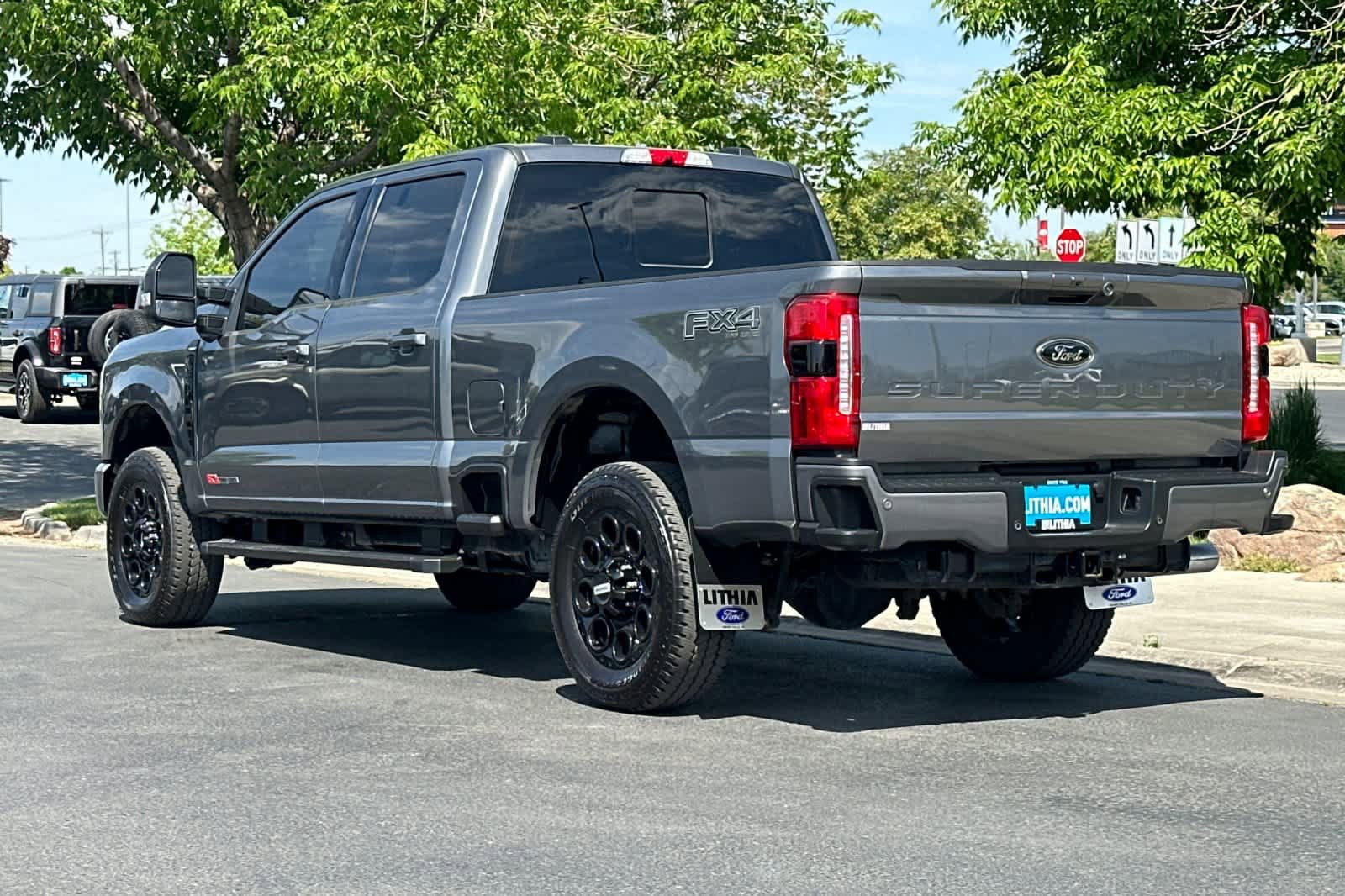 Certified 2025 Ford F350 Lariat w/ Lariat Ultimate Package AWD/4WD image 6