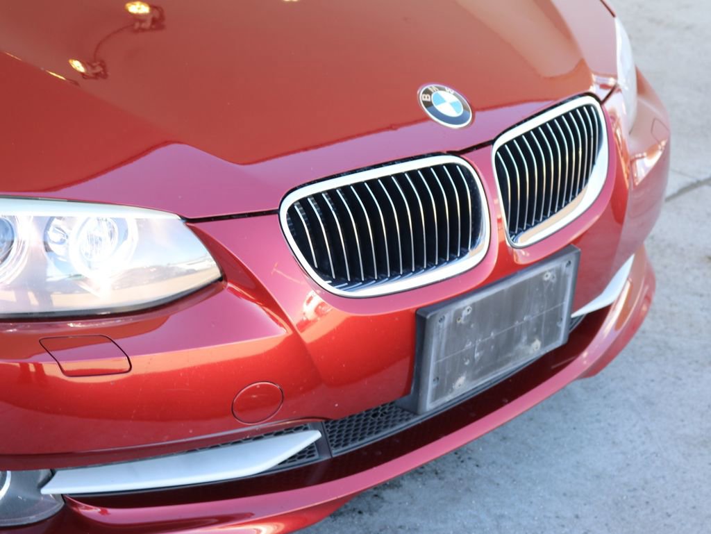 Used 2011 BMW 328i Convertible image 12