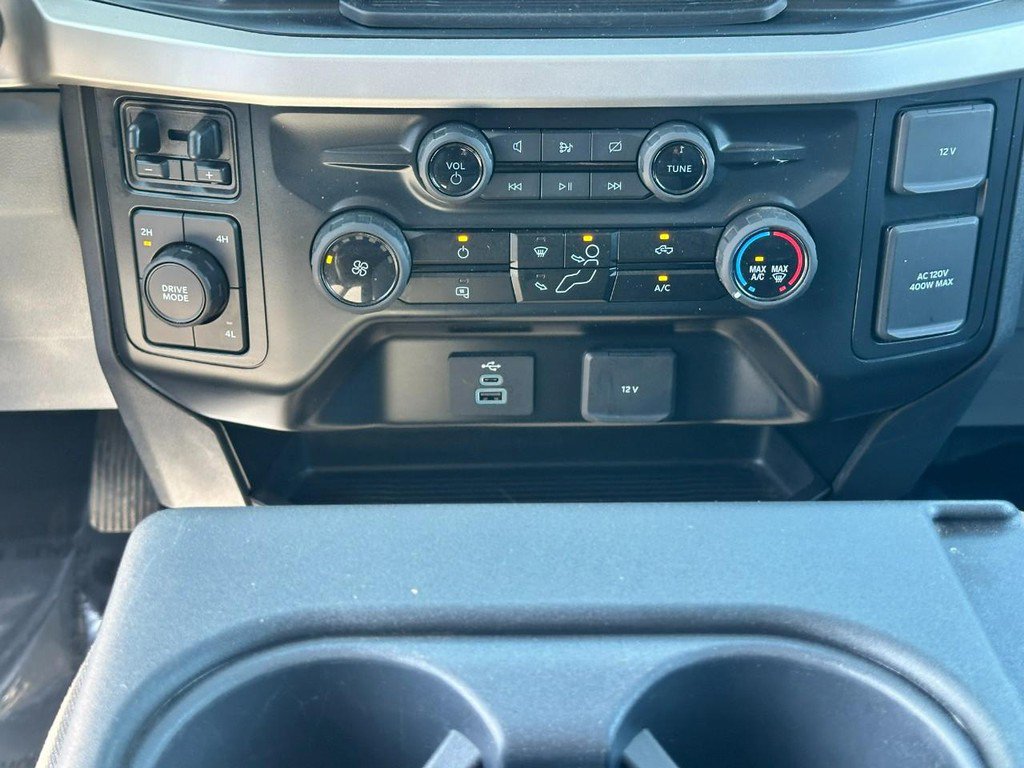 Used 2024 Ford F250 XLT image 14