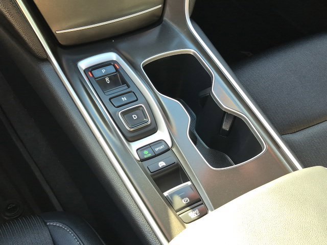 Used 2022 Honda Accord Sport image 12