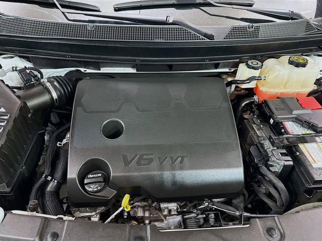 Used 2023 Chevrolet Traverse LS w/ LPO, Cargo Package image 32