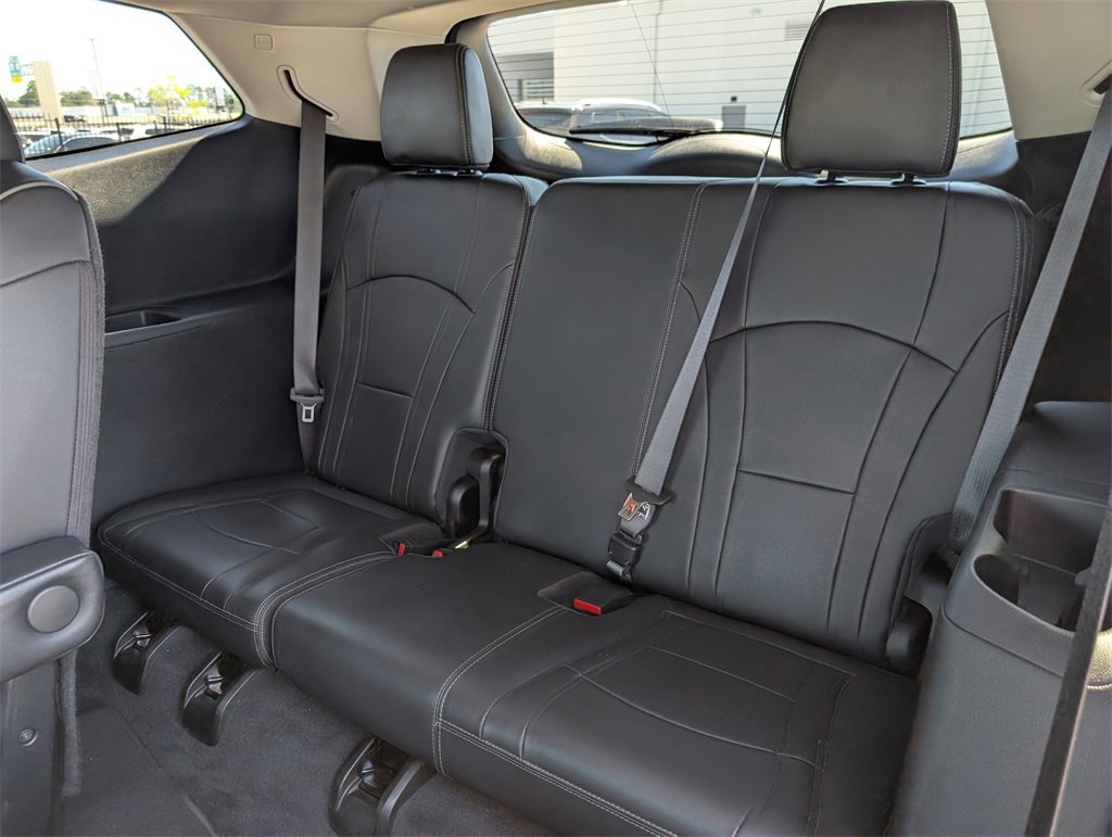 Used 2021 Buick Enclave Avenir w/ Avenir Technology Package image 28