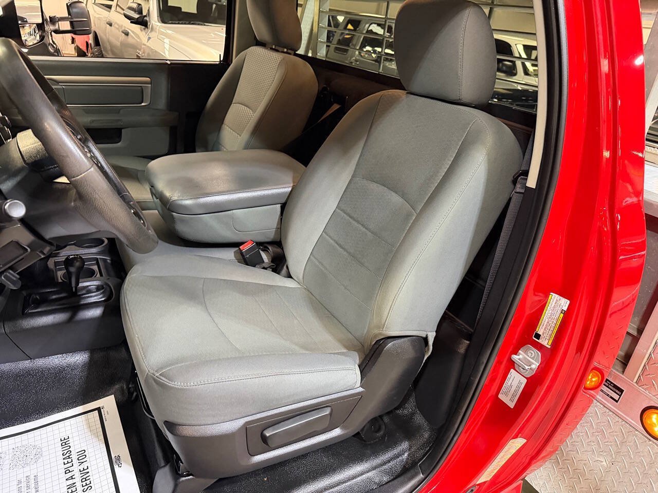 Used 2016 RAM 3500 Tradesman w/ Power & Remote Entry Group AWD/4WD image 25
