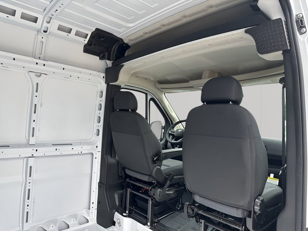 New 2026 RAM ProMaster 2500 image 18