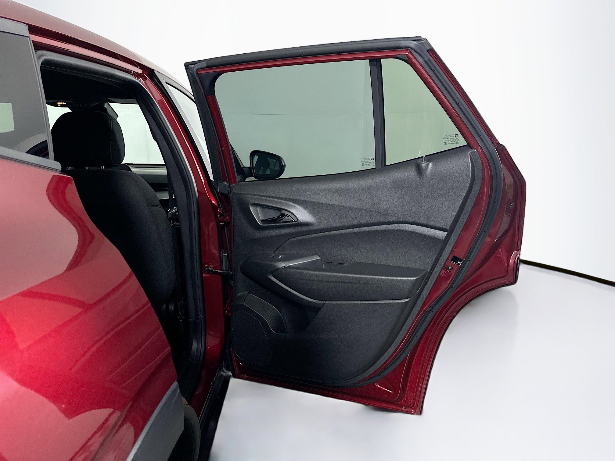 Used 2024 Chevrolet Trax RS w/ Driver Confidence Package image 28