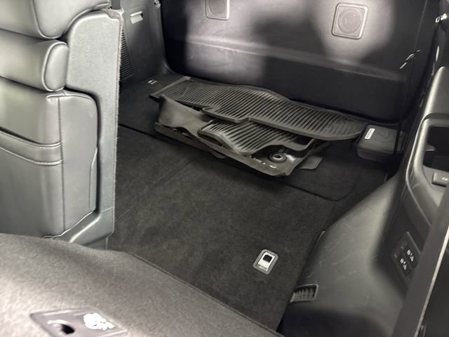 Used 2024 Lexus LX 600 4WD w/ Luxury Package image 26