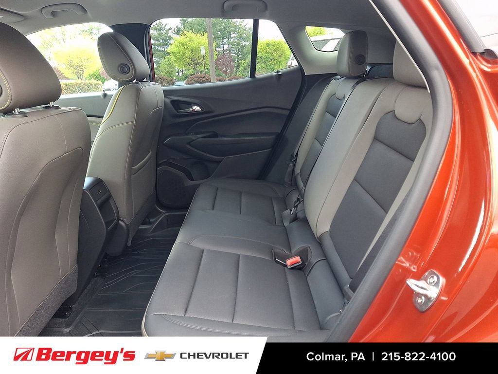 Certified 2024 Chevrolet Trax ACTIV w/ Driver Confidence Package FWD image 12