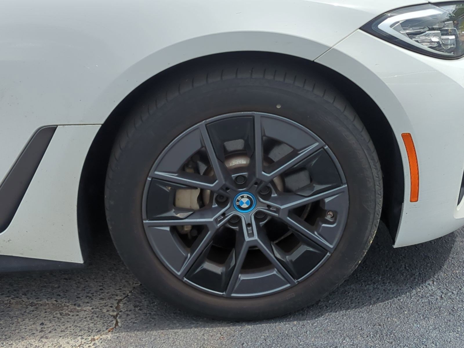 Certified 2023 BMW i4 eDrive35 w/ Premium Package image 13