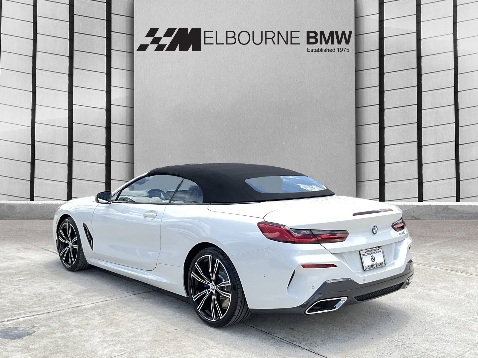 Used 2026 BMW 840i Convertible w/ Comfort Seating Package RWD image 6