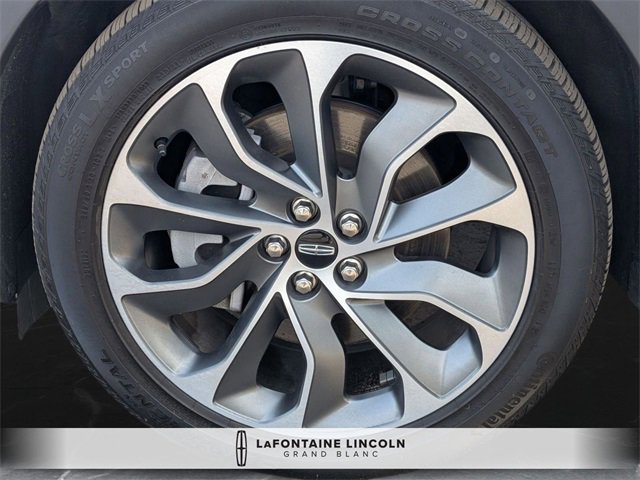 Certified 2023 Lincoln Nautilus Reserve image 33