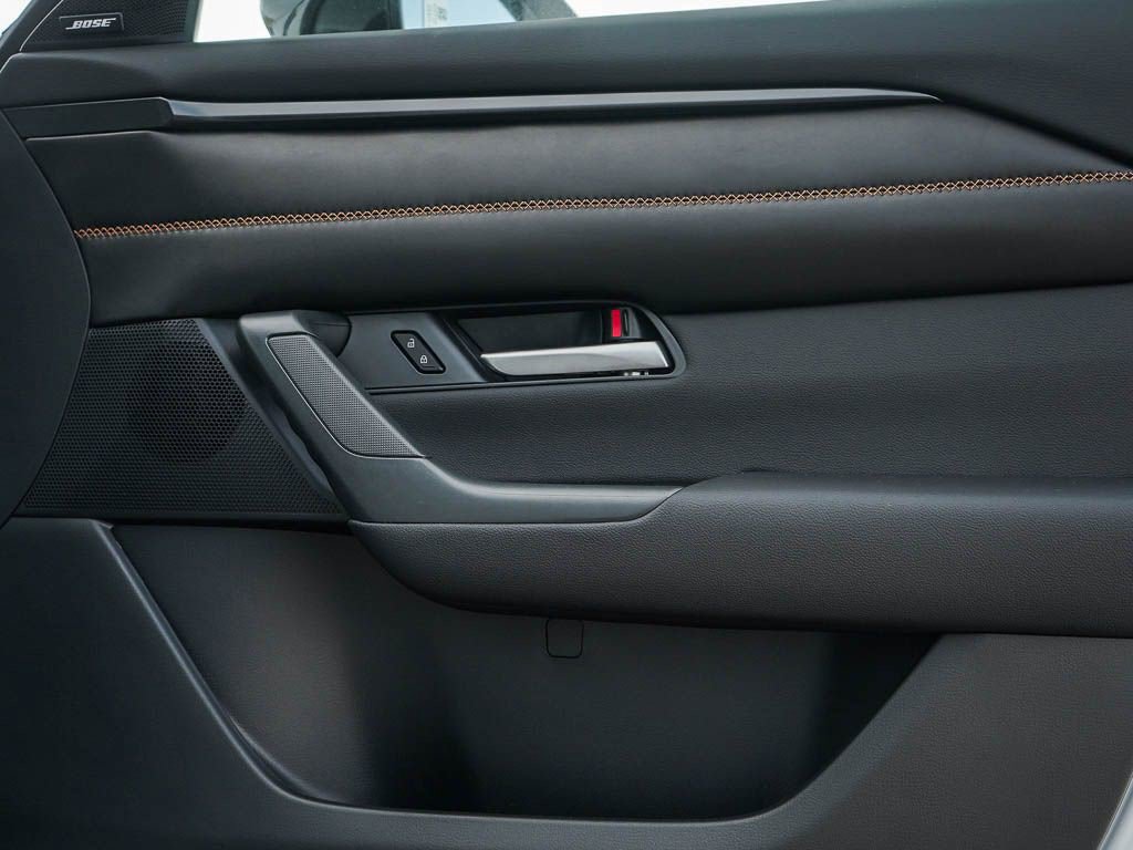 New 2026 MAZDA CX-50 AWD 2.5 Hybrid w/ Weather Package image 9