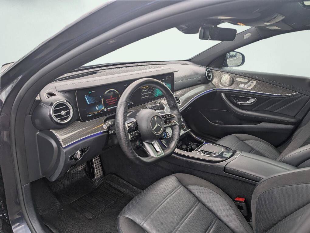Used 2022 Mercedes-Benz E 53 AMG 4MATIC Sedan image 9