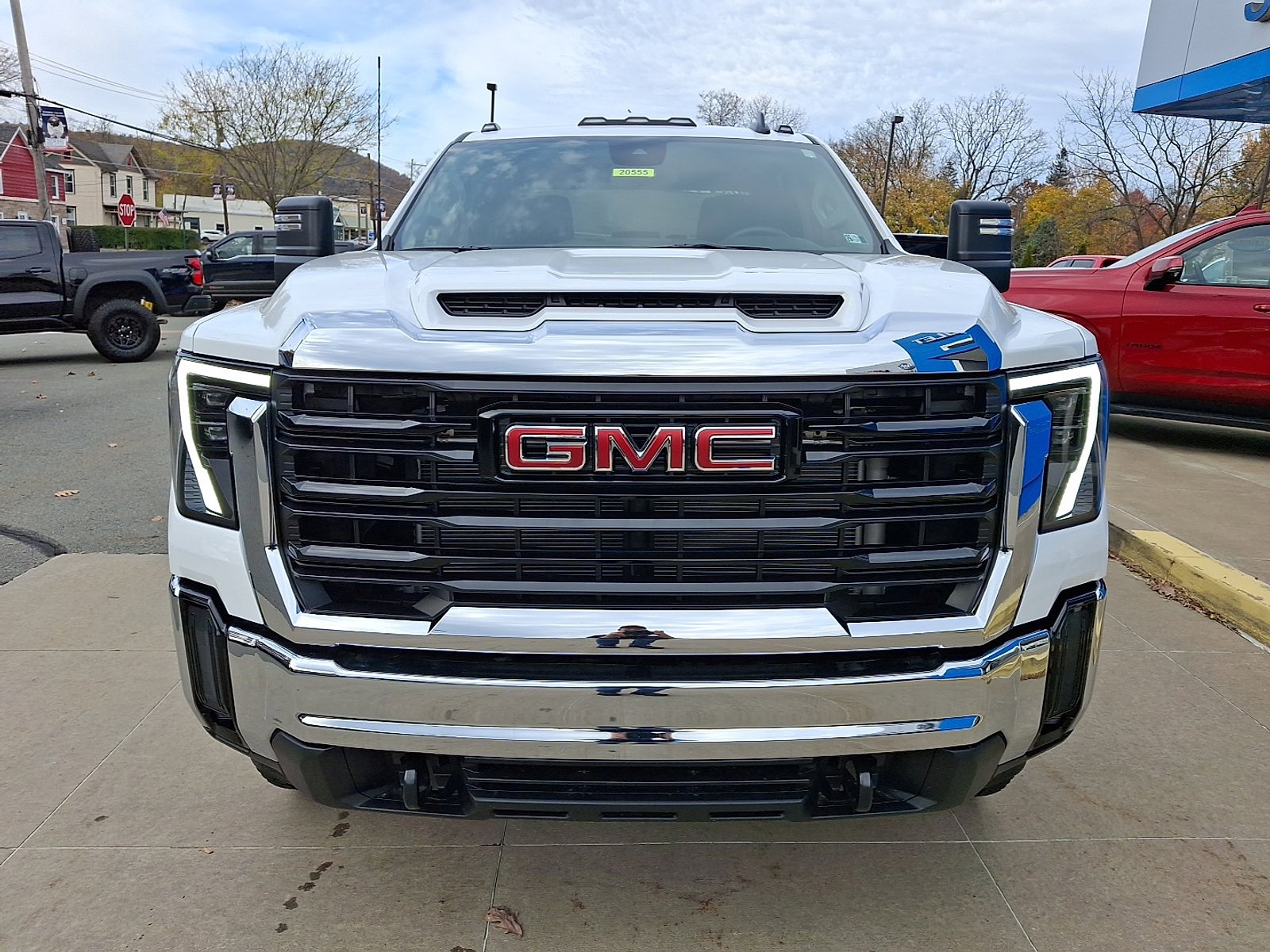 New 2026 GMC Sierra 3500 Pro w/ Convenience Package image 2