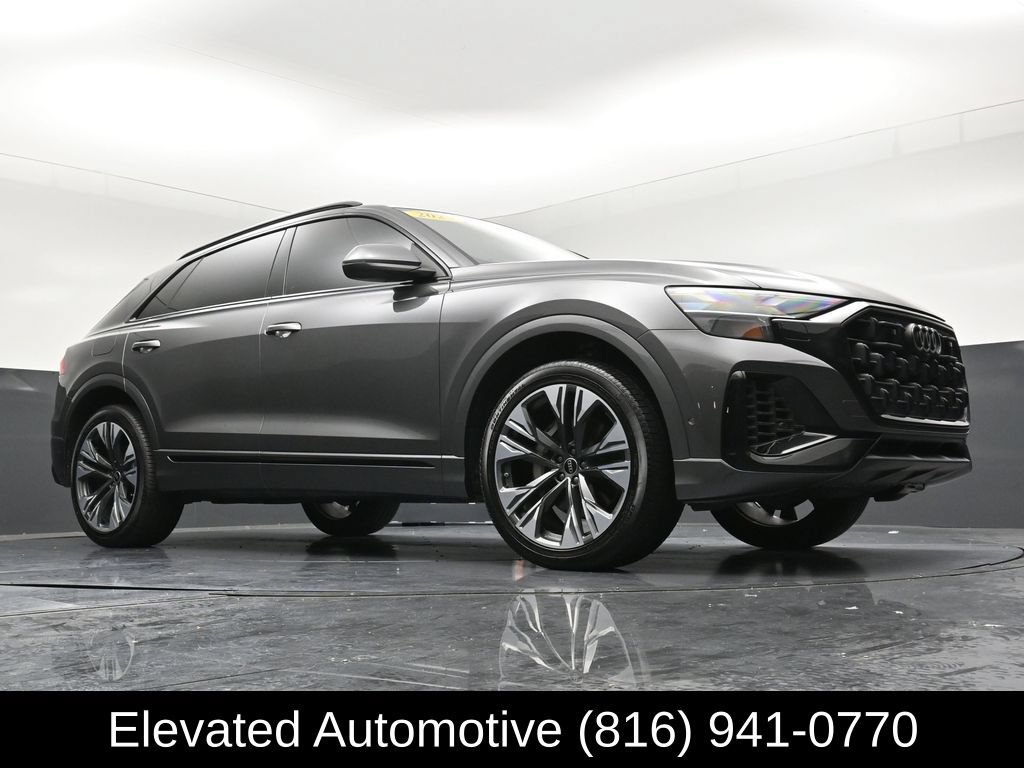 Used 2025 Audi Q8 Premium Plus AWD/4WD image 30