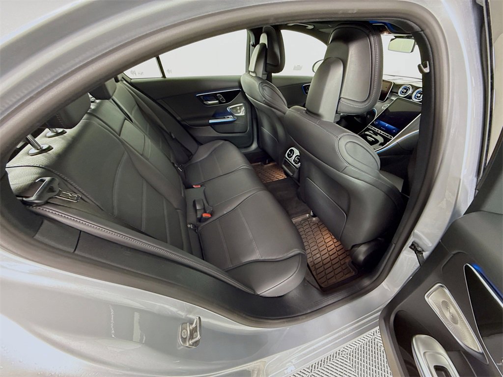 Used 2025 Mercedes-Benz C 300 4MATIC Sedan image 27