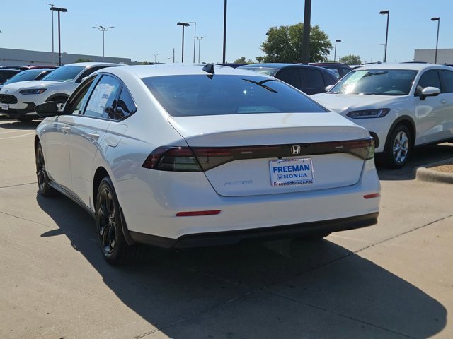 New 2025 Honda Accord SE image 7