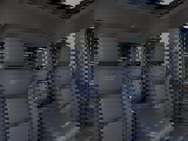 New 2025 GMC Sierra 3500 Denali w/ Denali Reserve Package image 24