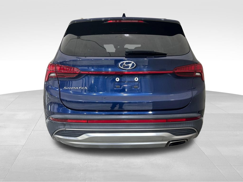 Used 2021 Hyundai Santa Fe SEL w/ Convenience Package FWD image 4