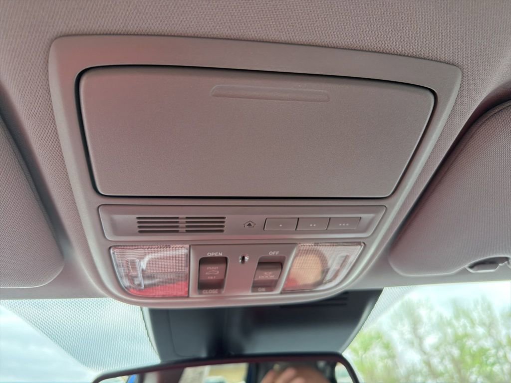 Used 2022 Honda CR-V EX-L image 25