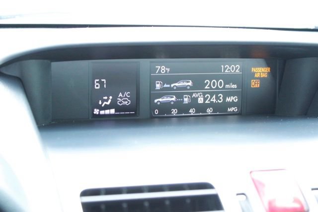 Used 2017 Subaru Forester 2.5i Touring AWD/4WD image 24