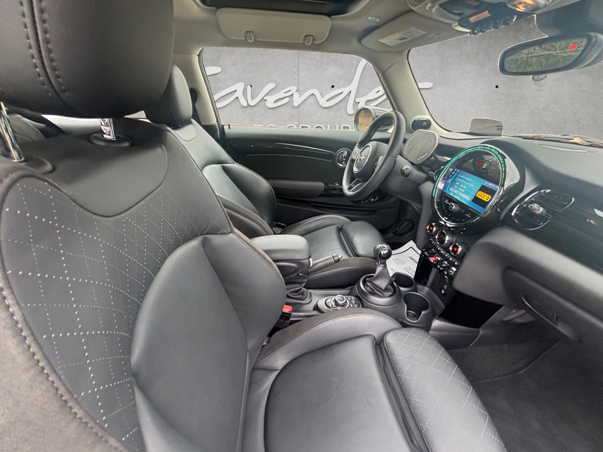 Used 2022 MINI Cooper S image 29