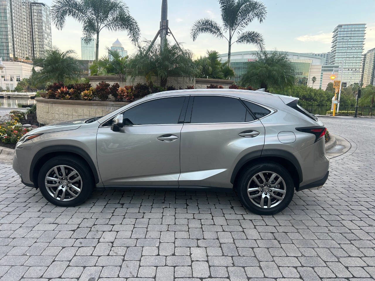 Used 2016 Lexus NX 200t FWD image 1