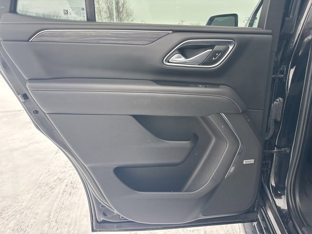 Used 2021 GMC Yukon SLT w/ SLT Luxury Package image 18