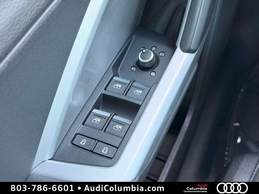 Used 2022 Audi Q3 2.0T Premium Plus image 25