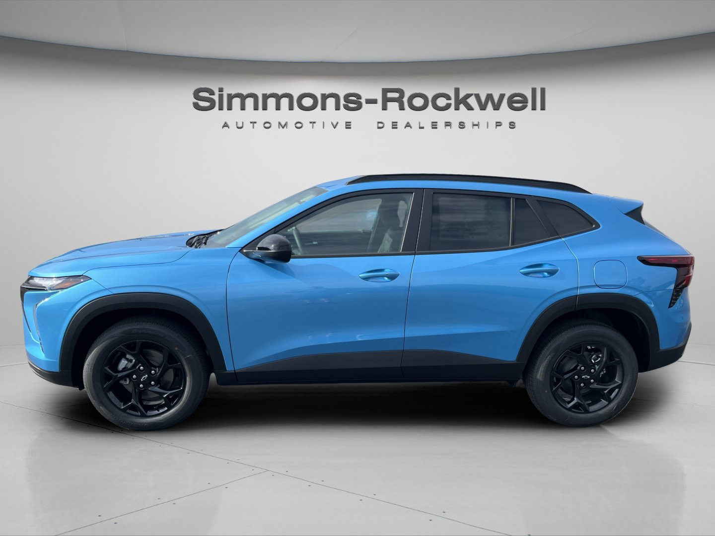 New 2026 Chevrolet Trax LT w/ Midnight Edition FWD image 2