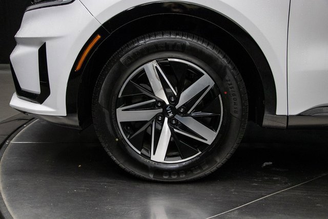 Used 2021 Kia Sorento EX image 8